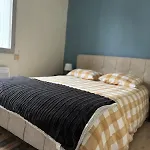 Spacious On The Edge Of The Historic Center