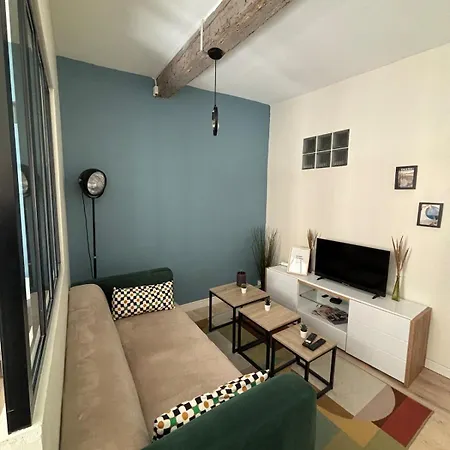 Appartamento Spacious On The Edge Of The Historic Center *