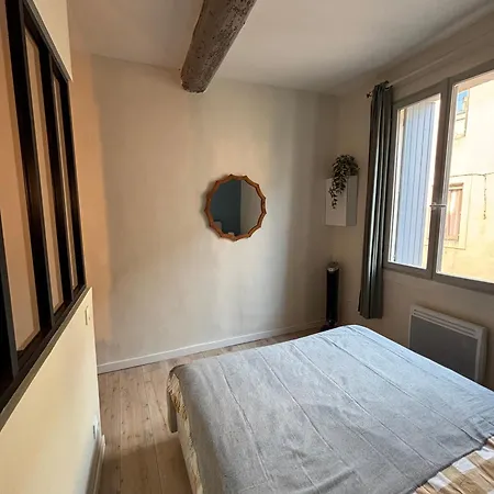 Spacious On The Edge Of The Historic Center Appartamento Montpellier